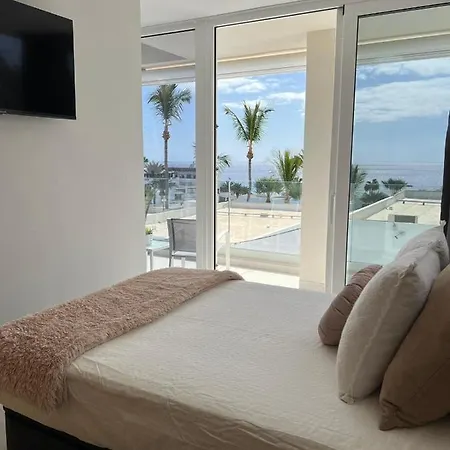 Paradise Vila Tías